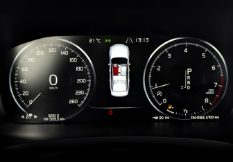 Подержанный автомобиль Volvo S90 2020 года (13 фото)