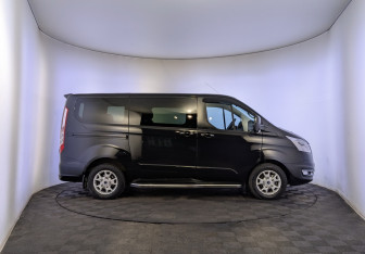 Подержанный автомобиль Ford Tourneo Connect Compactvan 2021 года (4 фото)
