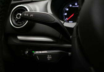 Подержанный автомобиль Audi A3 Sedan 2017 года (12 фото)