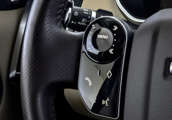 Подержанный автомобиль Land Rover Range Rover Sport 2021 года (29 фото)