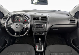 Подержанный автомобиль Volkswagen Polo Sedan 2019 года (14 фото)