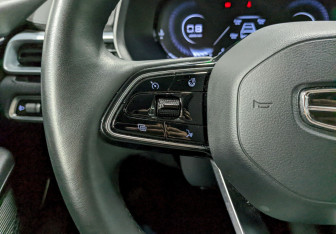 Подержанный автомобиль Geely Emgrand 2024 года (28 фото)