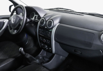 Подержанный автомобиль LADA (ВАЗ) Largus Wagon 2020 года (5 фото)