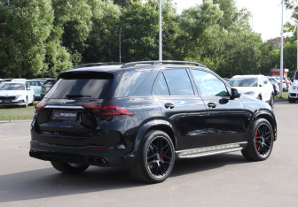 Подержанный автомобиль Mercedes-Benz GLE 2021 года (5 фото)