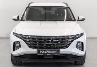 Подержанный автомобиль Hyundai Tucson 2021 года (3 фото)