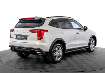 Подержанный автомобиль Haval Jolion 2024 года (5 фото)