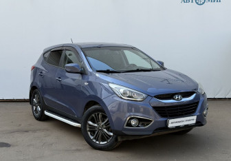 Подержанный автомобиль Hyundai ix35 2014 года (3 фото)