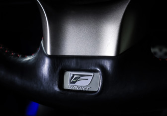 Подержанный автомобиль Lexus RX 2017 года (17 фото)