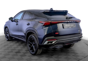 Подержанный автомобиль Omoda C5 2023 года (7 фото)