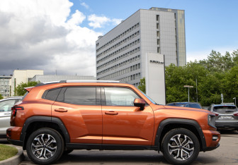 Подержанный автомобиль Haval H7 2025 года (3 фото)