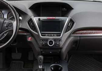 Подержанный автомобиль Acura MDX 2014 года (14 фото)