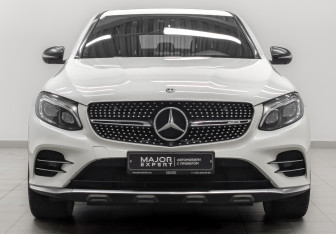 Подержанный автомобиль Mercedes-Benz GLC AMG 2017 года (2 фото)