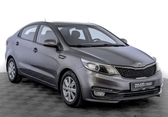 Подержанный автомобиль Kia Rio Sedan 2016 года (3 фото)