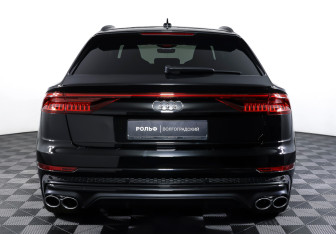 Подержанный автомобиль Audi SQ8 2019 года (6 фото)
