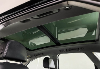 Подержанный автомобиль Audi Q5 2017 года (16 фото)