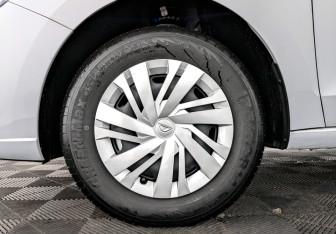 Новый Jetta VA3 2023 (7 фото)