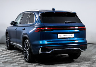 Подержанный автомобиль Geely Monjaro 2023 года (7 фото)