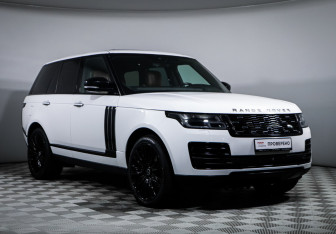 Подержанный автомобиль Land Rover Range Rover 2019 года (3 фото)