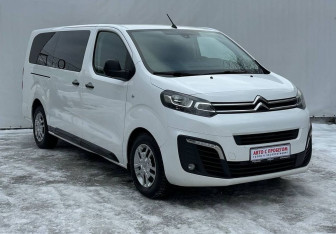 Подержанный автомобиль Citroen SpaceTourer 2021 года (3 фото)