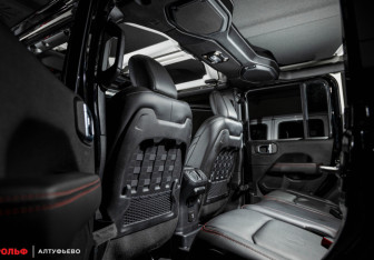 Новый Jeep Wrangler 2022 (12 фото)