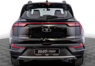 Подержанный автомобиль Москвич 3 2023 года (6 фото)