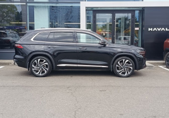 Подержанный автомобиль Geely Monjaro 2023 года (4 фото)