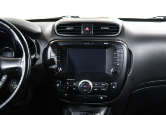 Подержанный автомобиль Kia Soul 2017 года (12 фото)