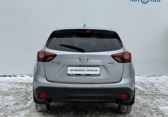 Подержанный автомобиль Mazda CX-5 2015 года (6 фото)