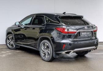 Подержанный автомобиль Lexus RX 2016 года (7 фото)
