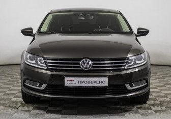 Подержанный автомобиль Volkswagen Passat CC 2013 года (2 фото)