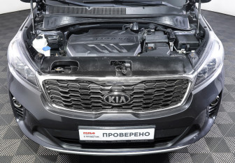 Подержанный автомобиль Kia Sorento 2019 года (9 фото)