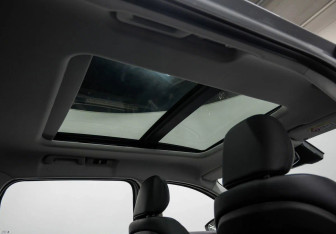 Подержанный автомобиль Exeed TXL 2023 года (16 фото)