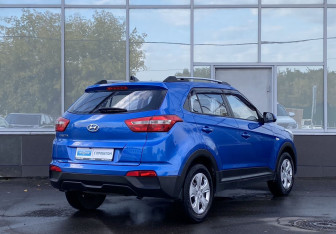 Подержанный автомобиль Hyundai Creta 2018 года (5 фото)