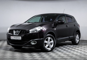 Подержанный автомобиль Nissan Qashqai 2012 года (1 фото)