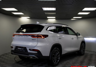 Подержанный автомобиль Exeed TXL 2020 года (24 фото)