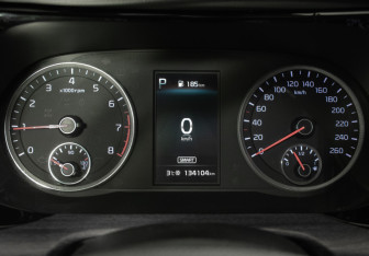 Подержанный автомобиль Kia K5 2021 года (12 фото)