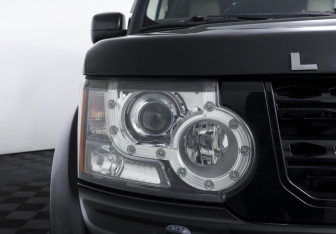 Подержанный автомобиль Land Rover Discovery 2012 года (20 фото)