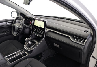 Подержанный автомобиль Haval M6 2024 года (11 фото)
