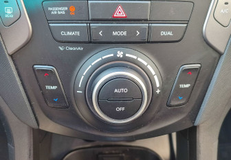 Подержанный автомобиль Hyundai Santa Fe 2013 года (19 фото)