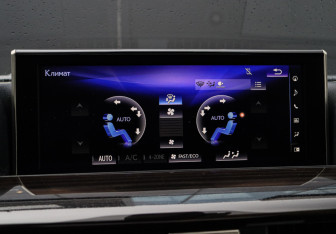 Подержанный автомобиль Lexus LX 2018 года (23 фото)