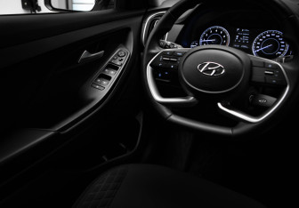 Подержанный автомобиль Hyundai Creta 2022 года (15 фото)