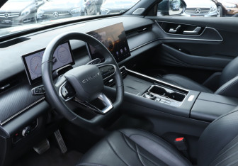 Подержанный автомобиль Chery Tiggo 9 2024 года (13 фото)