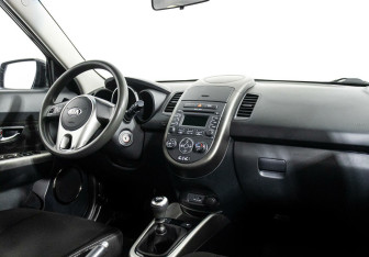Подержанный автомобиль Kia Soul 2013 года (6 фото)
