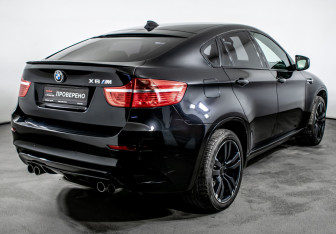 Подержанный автомобиль BMW X6 M 2011 года (5 фото)