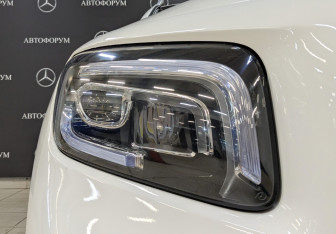 Подержанный автомобиль Mercedes-Benz GLB 2021 года (11 фото)