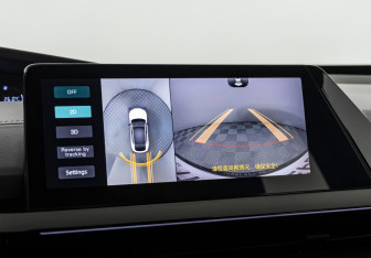 Подержанный автомобиль Changan UNI-V 2023 года (16 фото)