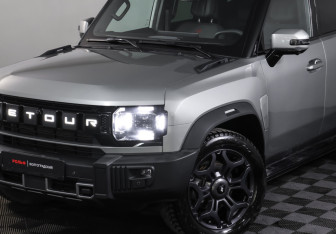 Подержанный автомобиль Jetour T2 2024 года (26 фото)