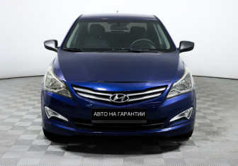 Подержанный автомобиль Hyundai Solaris Sedan 2015 года (2 фото)