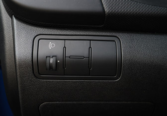 Подержанный автомобиль Hyundai Solaris Sedan 2013 года (14 фото)