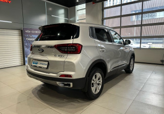 Подержанный автомобиль Chery Tiggo 4 Pro 2023 года (4 фото)
